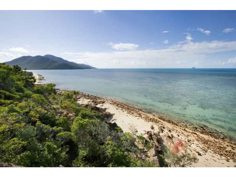 1 Olden Court, Hideaway Bay QLD 4800