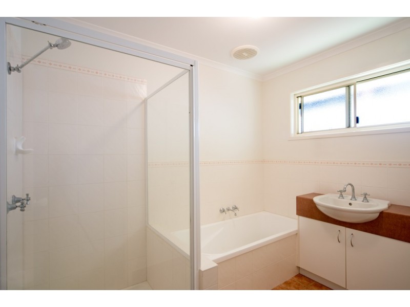 22 Kingfisher Terrace, Jubilee Pocket QLD 4802