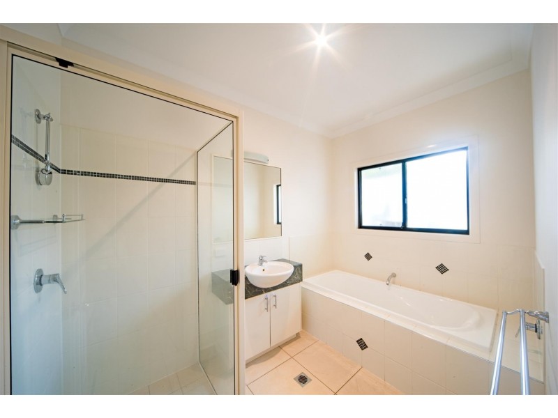 24 Sunset Drive, Jubilee Pocket QLD 4802