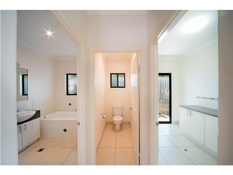 24 Sunset Drive, Jubilee Pocket QLD 4802