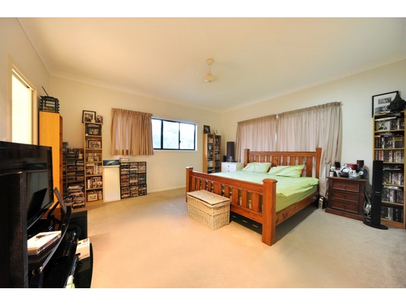 24 Sunset Drive, Jubilee Pocket QLD 4802