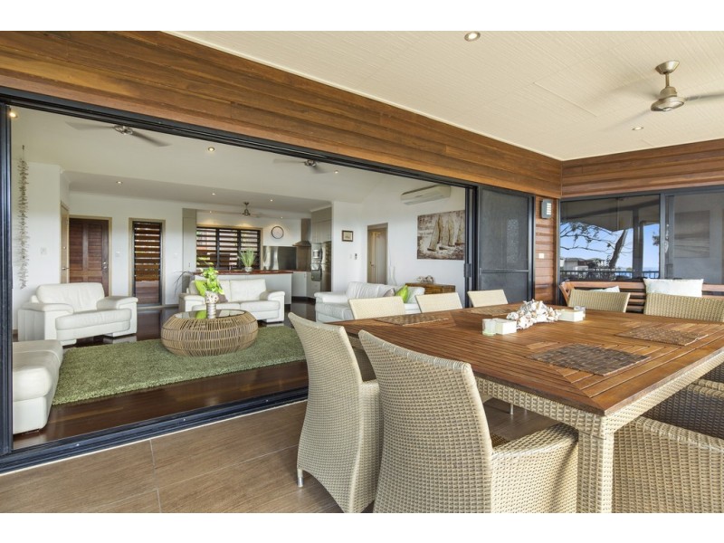 33 Stonehaven Court, Airlie Beach QLD 4802