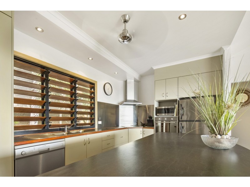 33 Stonehaven Court, Airlie Beach QLD 4802