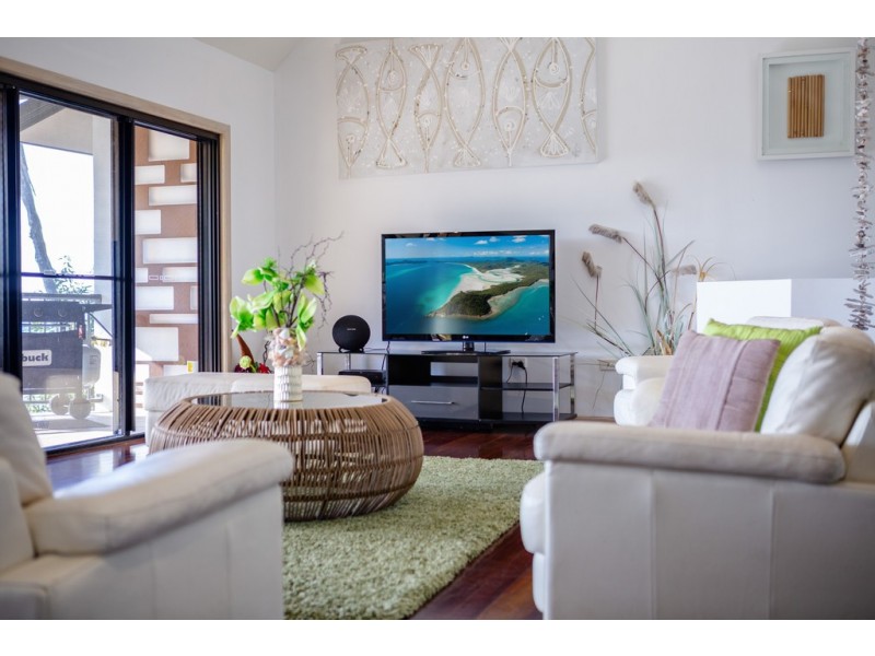 33 Stonehaven Court, Airlie Beach QLD 4802