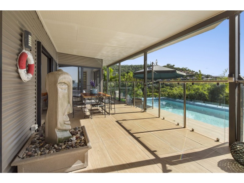 33 Stonehaven Court, Airlie Beach QLD 4802