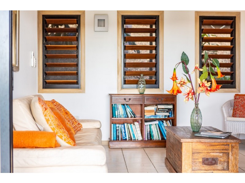 33 Stonehaven Court, Airlie Beach QLD 4802