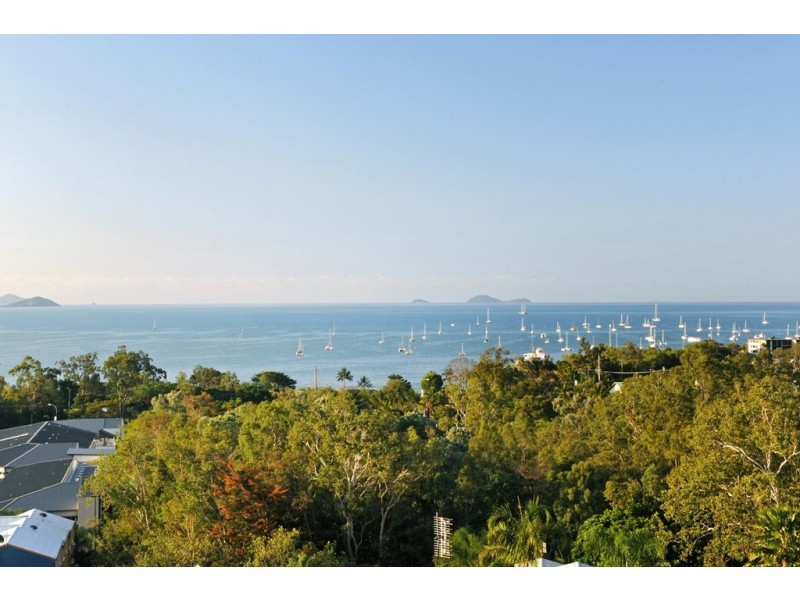 154/6 Eshelby Drive, Cannonvale QLD 4802