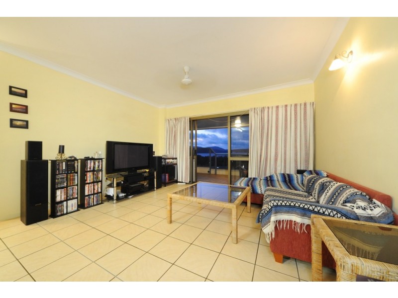 154/6 Eshelby Drive, Cannonvale QLD 4802