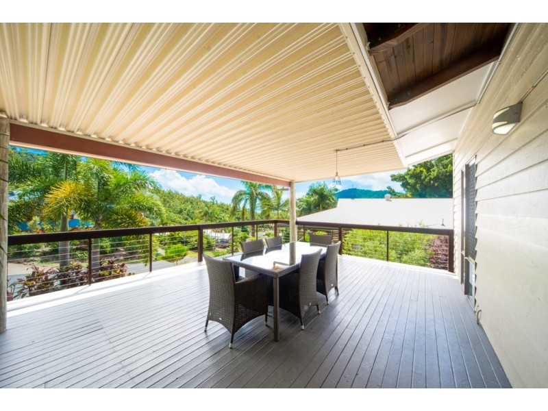 25 Wildlife Road, Jubilee Pocket QLD 4802