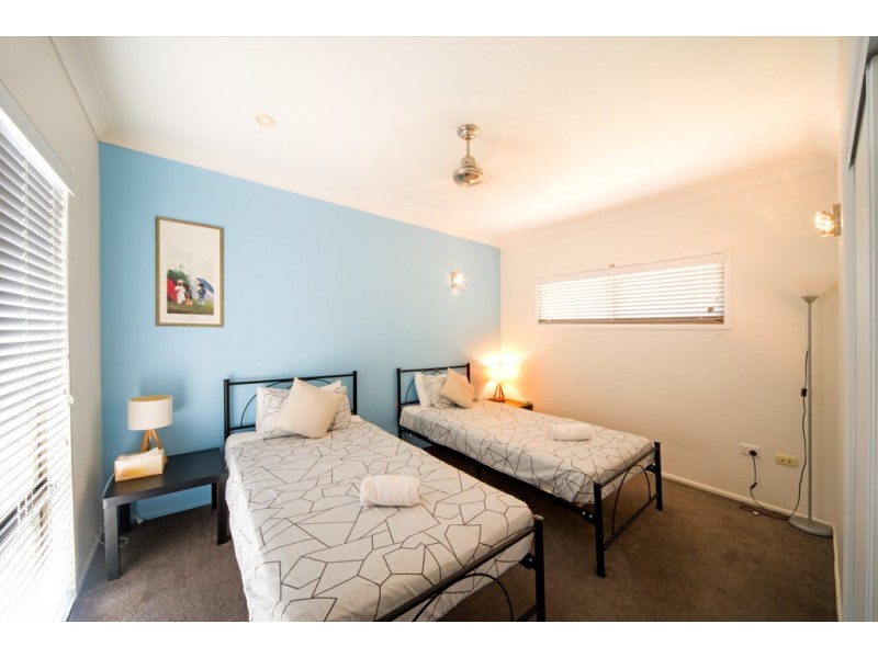 25 Wildlife Road, Jubilee Pocket QLD 4802