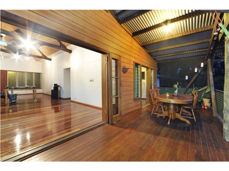 29 Eshelby Drive, Cannonvale QLD 4802