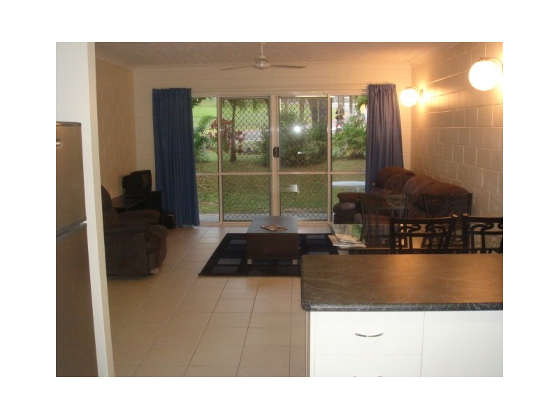 15/14 Island Dr, Cannonvale QLD 4802