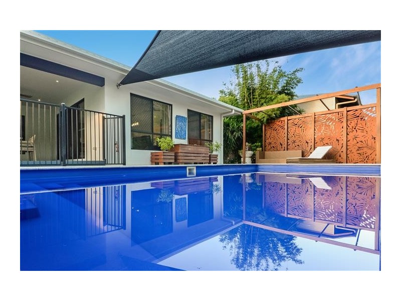 6 Jonquill Court, Cannonvale QLD 4802