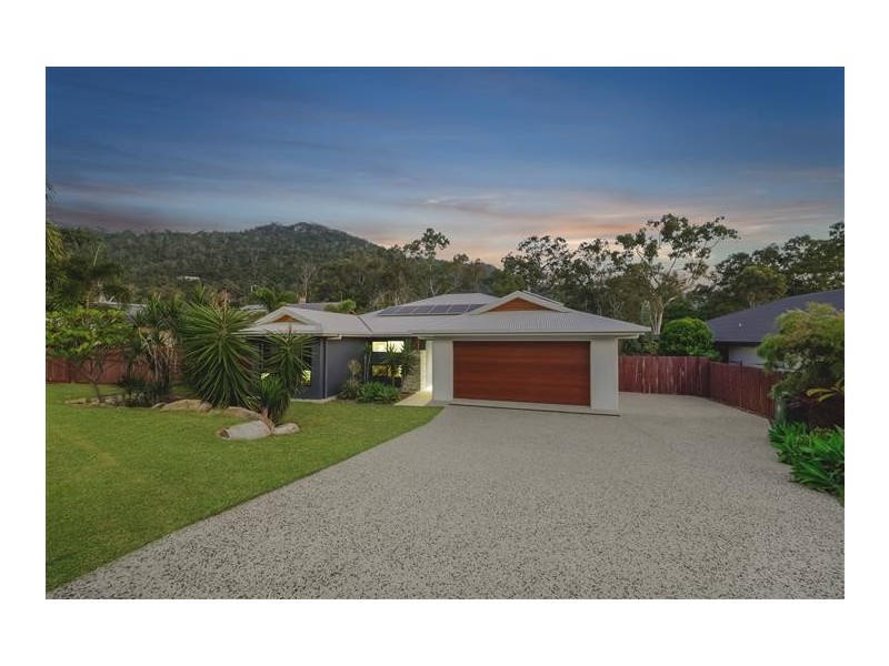 6 Jonquill Court, Cannonvale QLD 4802