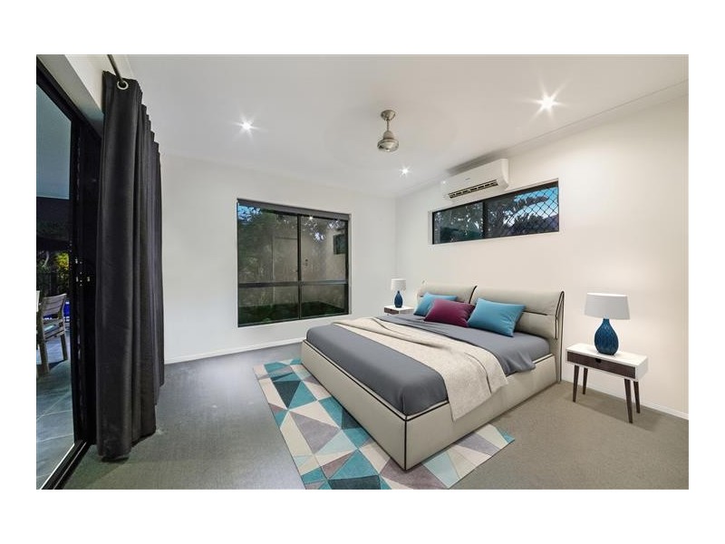 6 Jonquill Court, Cannonvale QLD 4802