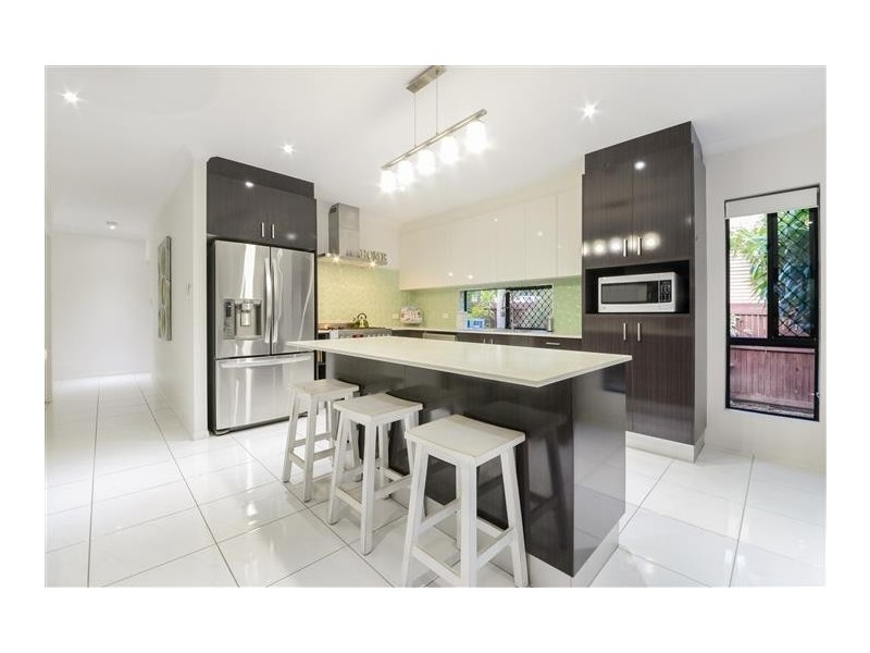 6 Jonquill Court, Cannonvale QLD 4802