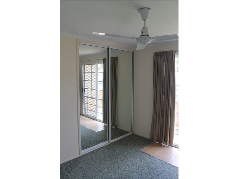 17/11 Island Drive, Cannonvale QLD 4802