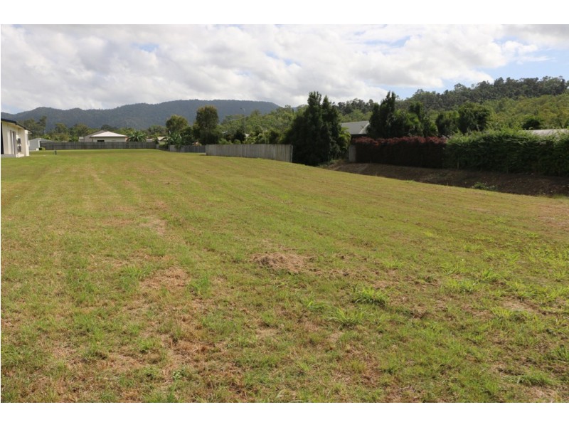 3 Beames Crescent, Cannonvale QLD 4802