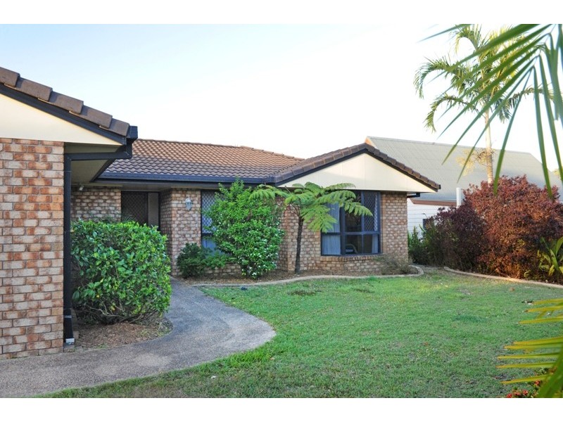 17 Panoramic Court, Cannonvale QLD 4802