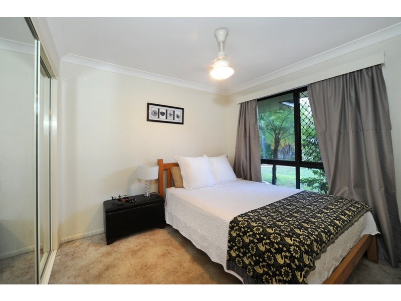 17 Panoramic Court, Cannonvale QLD 4802