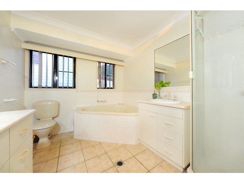 17 Panoramic Court, Cannonvale QLD 4802