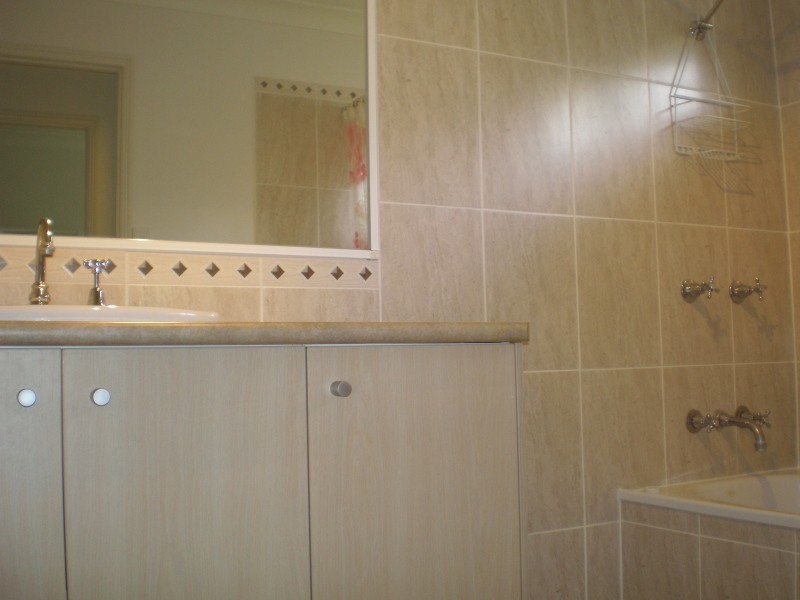 1/82 Country Rd, Cannonvale QLD 4802