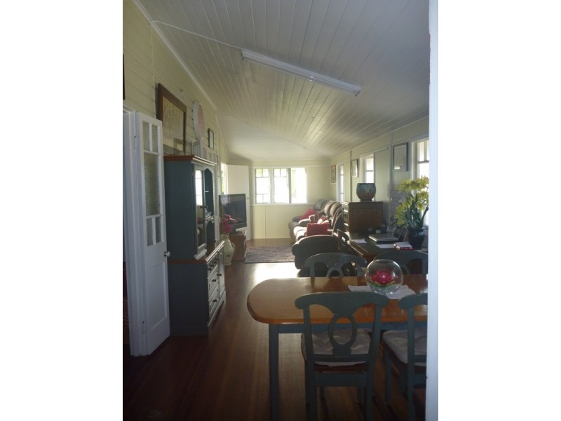 19 Chapman Street, Proserpine QLD 4800