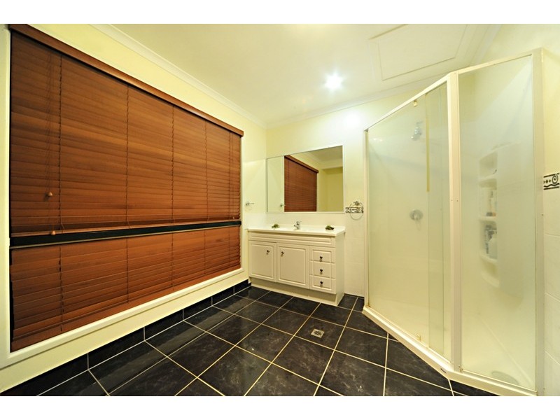 32 Jones Road, Cannonvale QLD 4802