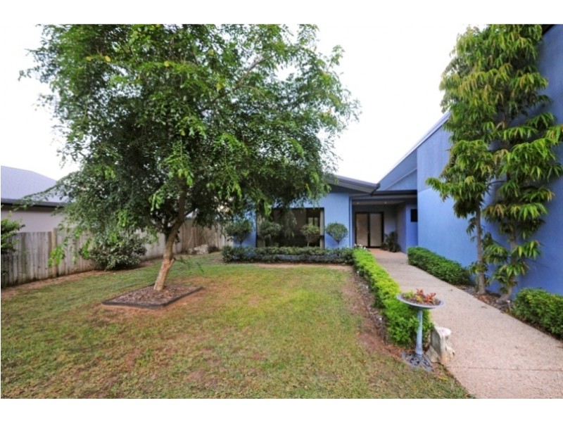 21 Armada Crescent, Jubilee Pocket QLD 4802