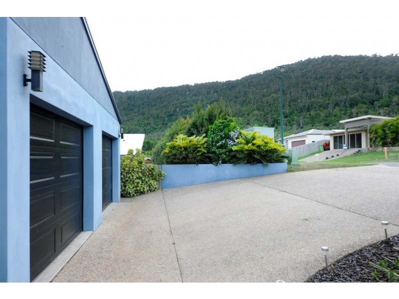 21 Armada Crescent, Jubilee Pocket QLD 4802