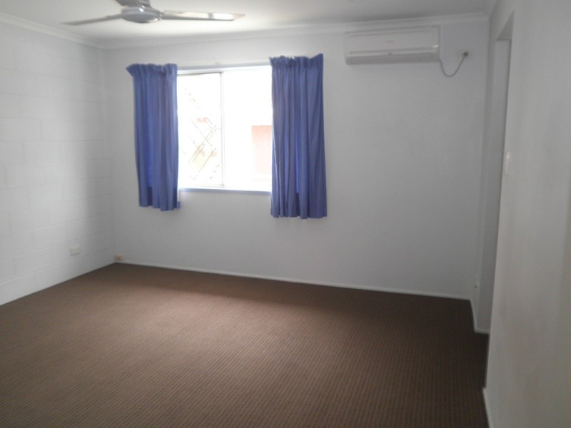 4/169 Shute Harbour Rd, Cannonvale QLD 4802