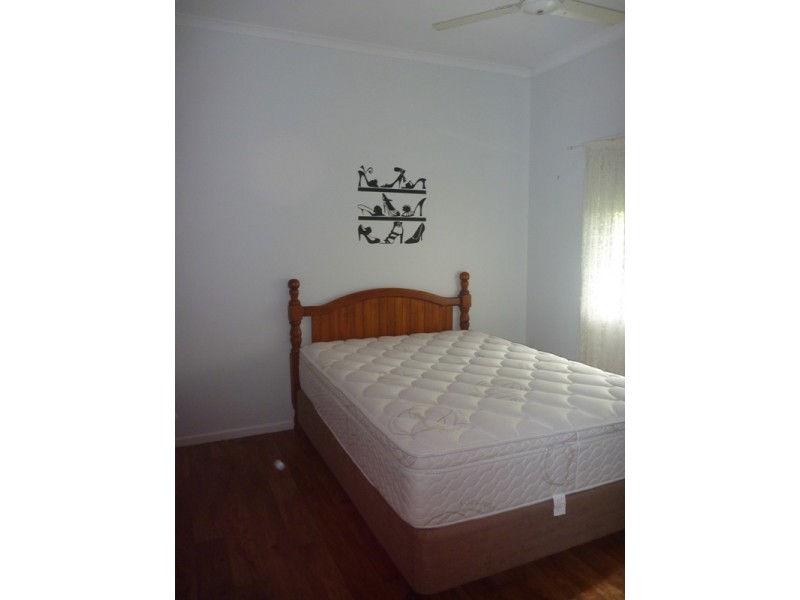 4/13 Faust Street, Proserpine QLD 4800