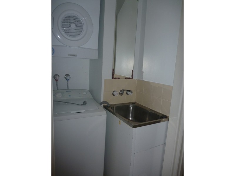 4/13 Faust Street, Proserpine QLD 4800