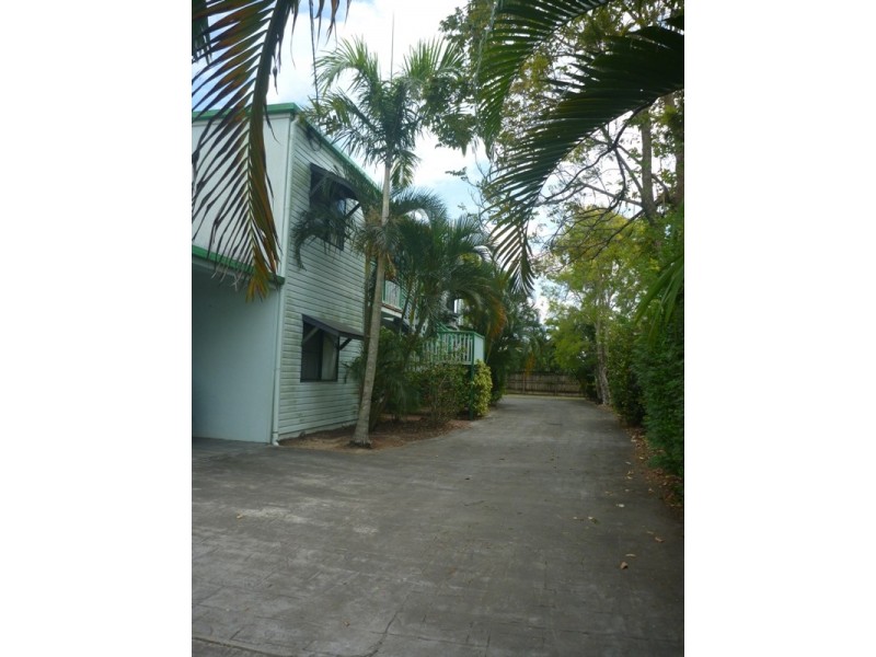 4/13 Faust Street, Proserpine QLD 4800