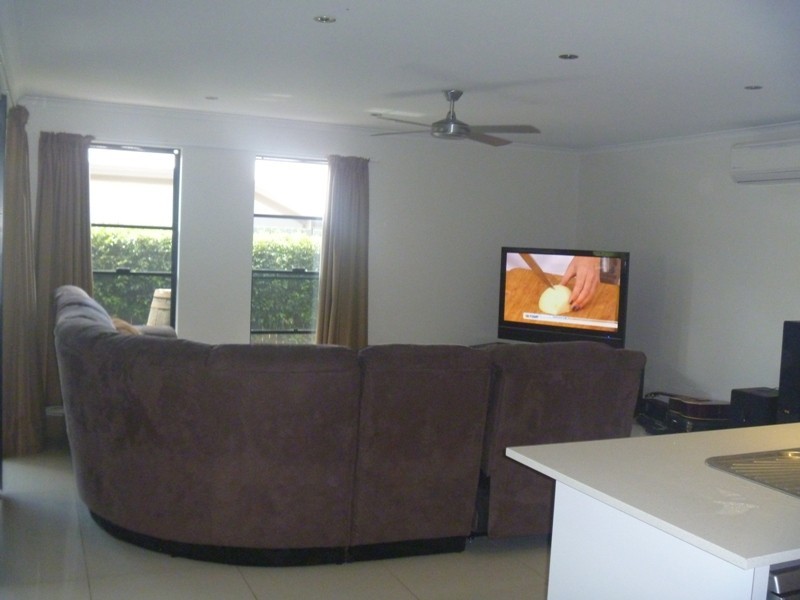 5 Shelter Court, Jubilee Pocket QLD 4802