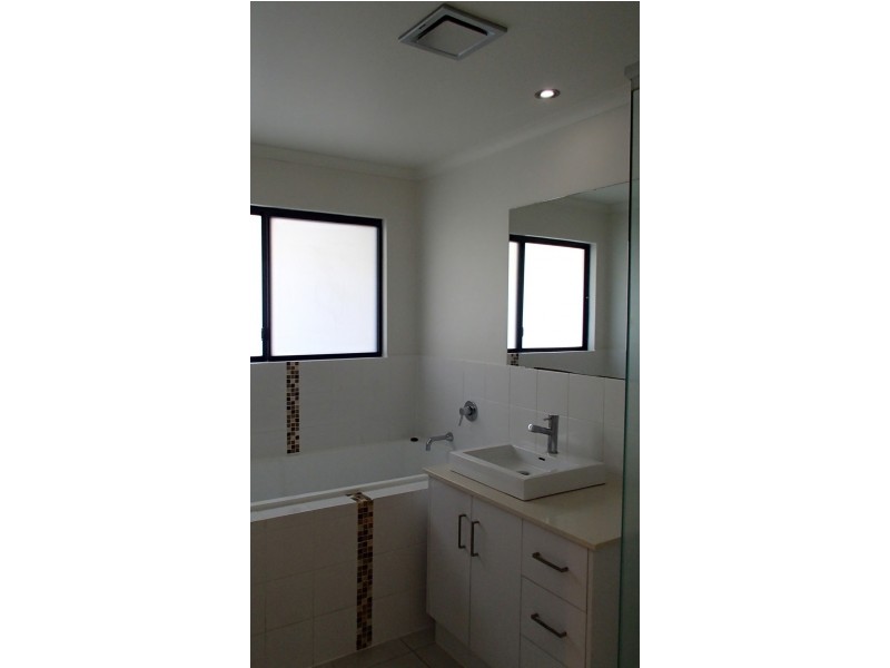 5 Shelter Court, Jubilee Pocket QLD 4802