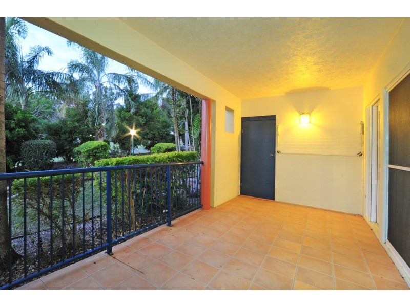 15/24 Island Drive, Cannonvale QLD 4802