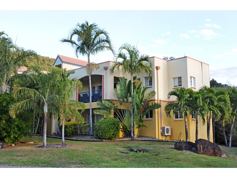 15/24 Island Drive, Cannonvale QLD 4802
