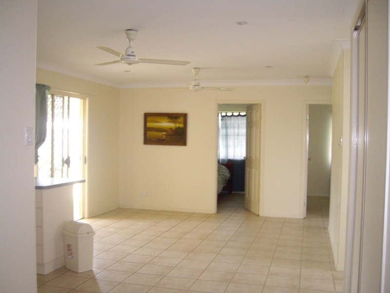 44 Banksia Court, Cannonvale QLD 4802