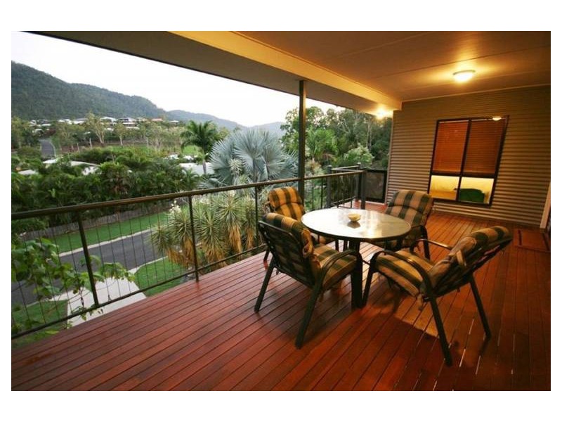 24 Grace Avenue, Cannonvale QLD 4802