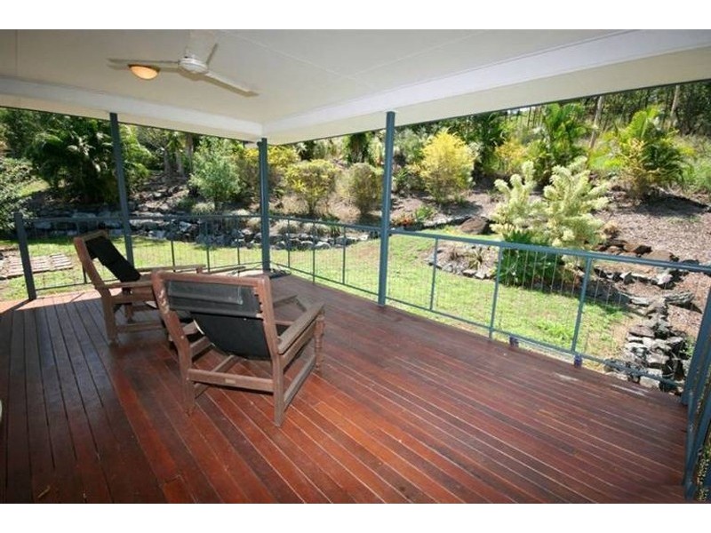 24 Grace Avenue, Cannonvale QLD 4802