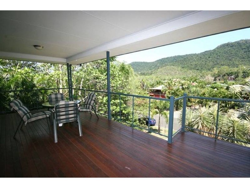 24 Grace Avenue, Cannonvale QLD 4802