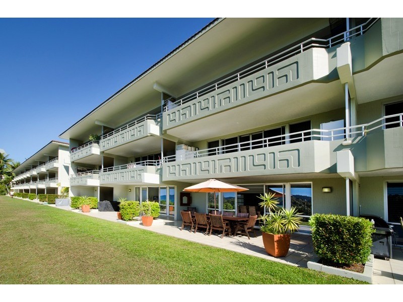 202 Poinciana Lodge, Marina Drive, Hamilton Island QLD 4803