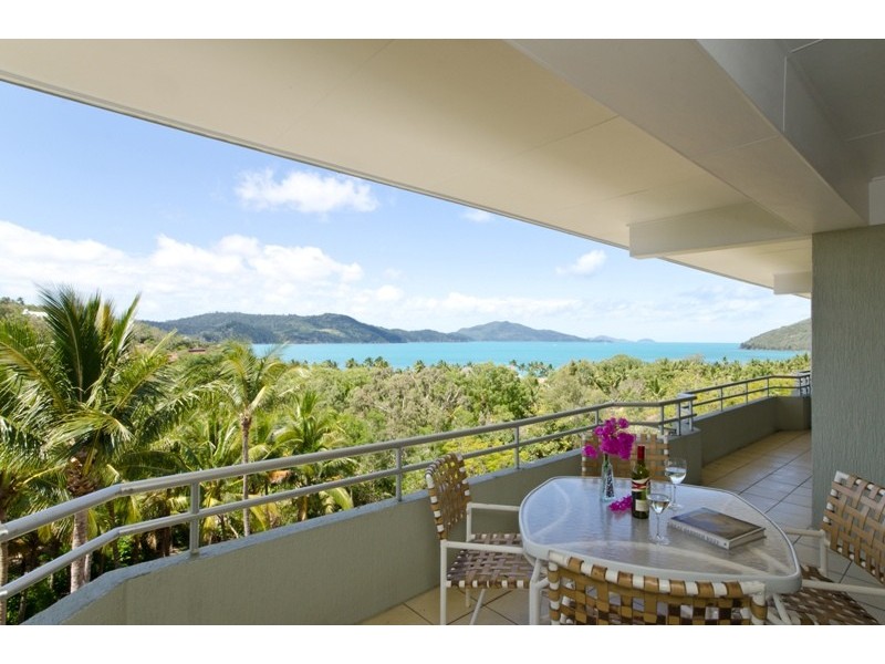 202 Poinciana Lodge, Marina Drive, Hamilton Island QLD 4803