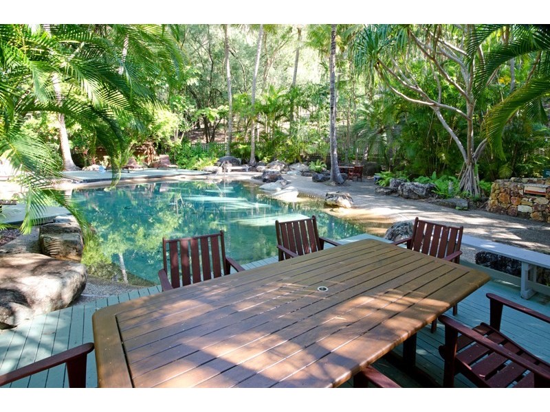 202 Poinciana Lodge, Marina Drive, Hamilton Island QLD 4803