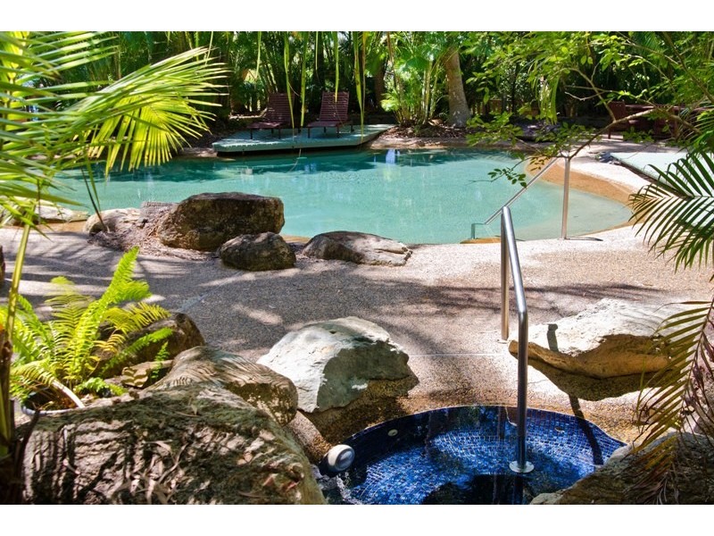 202 Poinciana Lodge, Marina Drive, Hamilton Island QLD 4803
