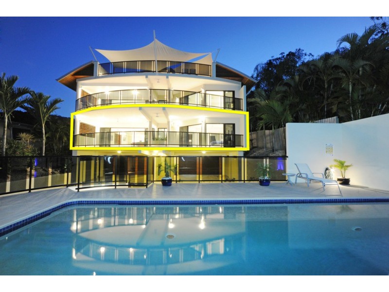 Level 1 / 22 Coral Esplanade, Cannonvale QLD 4802