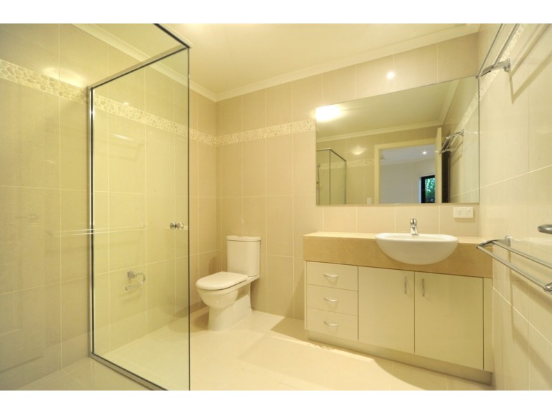 Level 1 / 22 Coral Esplanade, Cannonvale QLD 4802