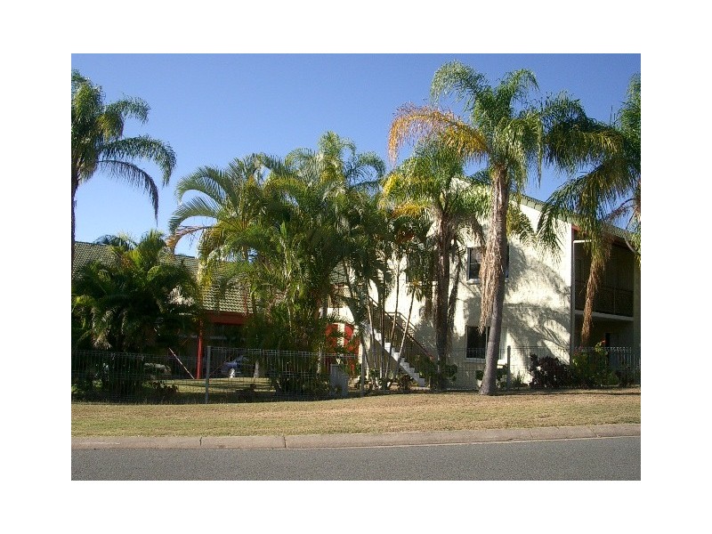 7/14 Island Drive, Cannonvale QLD 4802