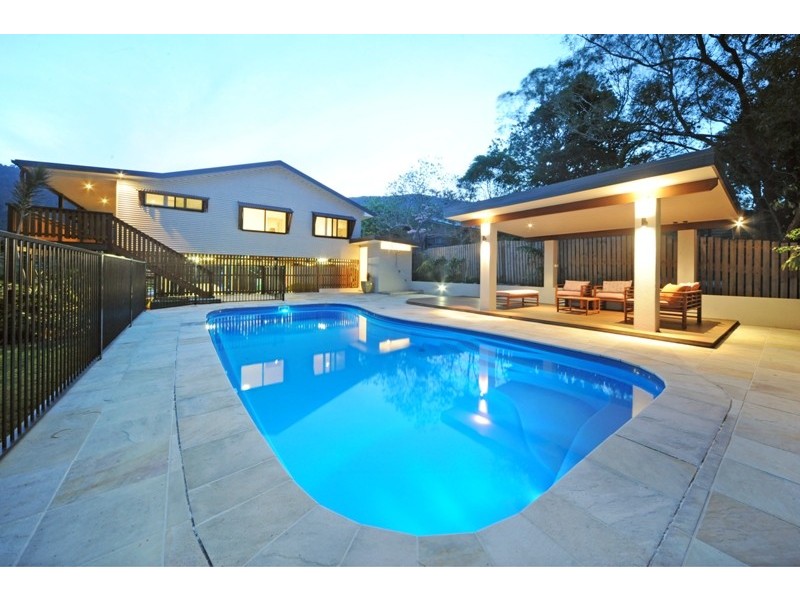 12 Moonlight Drive, Jubilee Pocket QLD 4802